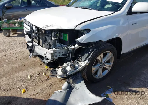 2013 Toyota Highlander Limited V6 z USA, uszkodzony, nr VIN 5TDDK3EH8DS189351